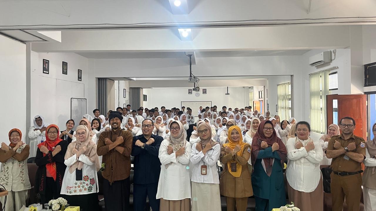 Opening SMK Go Global Resmi Dilaksanakan di STIKes Budi Luhur Cimahi